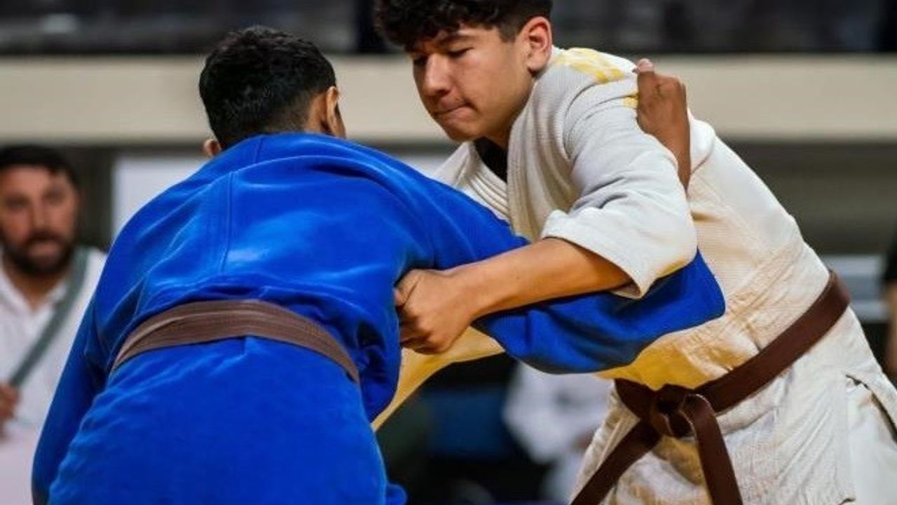 Ahmet Buğra Kısa Yıldızlar Judo Milli Takım Kampına Davet Edildi