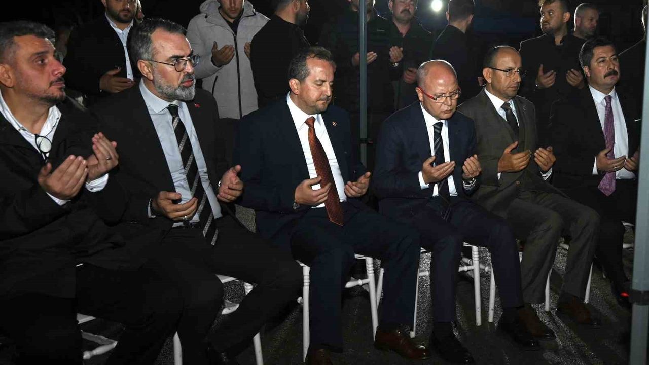 AK Parti Heyeti Yenişehirli Şehit Binbaşı Serdar Uslu’nun Ailesine Taziye Ziyareti