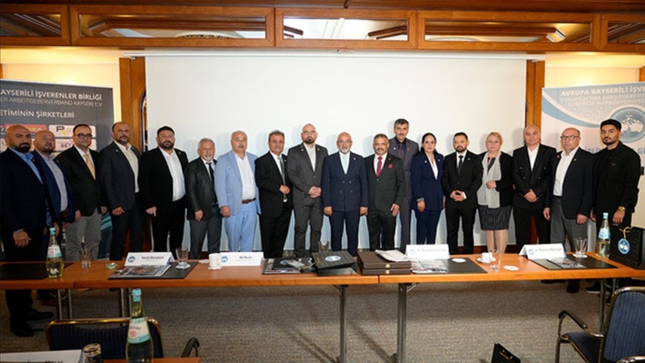 AKİB, Köln'de Yatırım Forumu ile Kayserili İş İnsanlarını Buluşturdu