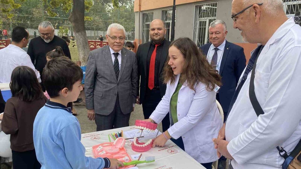 Alaşehir'de 'Sağlıklı Çocuk, Sağlıklı Gelecek' Uygulamalı Sağlık Eğitimi