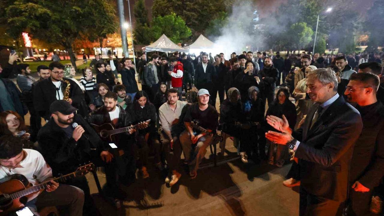 Alemdar ve Rektör Al Üniversiteler Kampüsü'nde: İrtibat Ofisi ve Gençlik Yatırımları