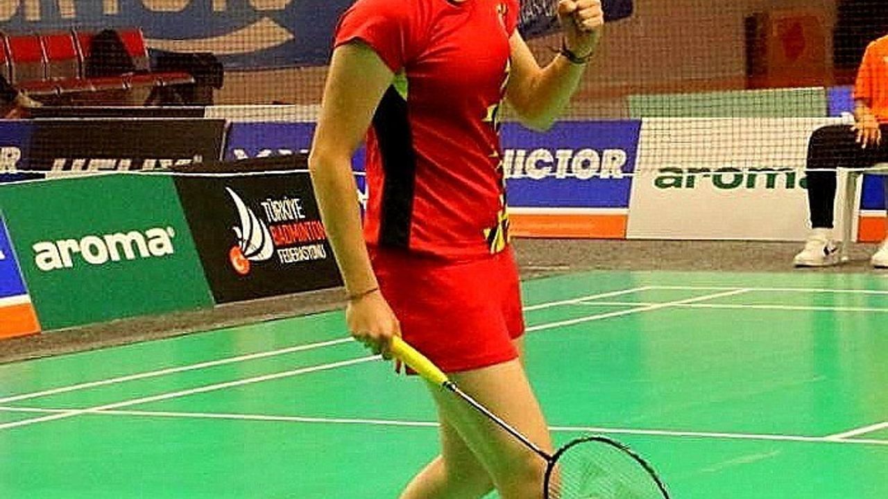 Aleyna Korkut Yarı Finalde: Czech Junior International 2025'te Erzincan'ın Gururu