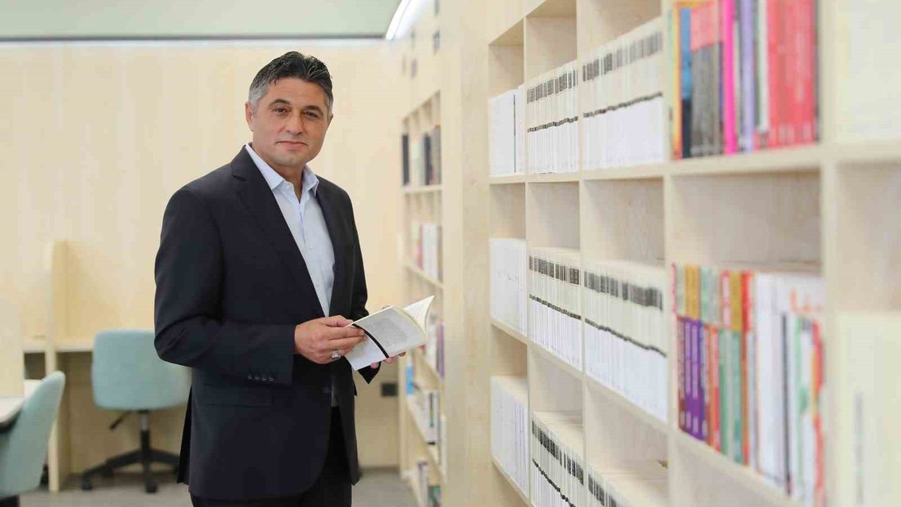 Aliağa Kent Kitaplığı 2026'da Yeni Eserlerle Büyüyor