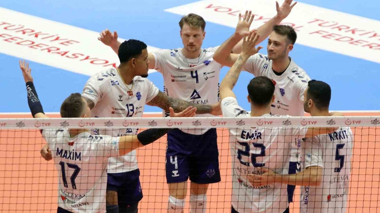 Altekma-Halkbank: Efeler Ligi 3. Hafta İzmir'de