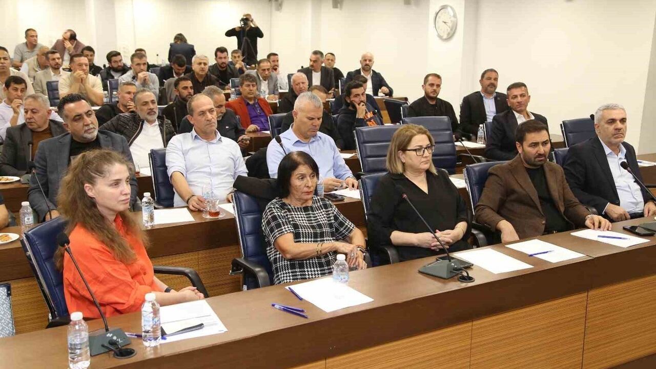 ALTSO, Taşımalı Eğitime Destek: Yaklaşık Bin Öğrenciye Spor Malzemesi