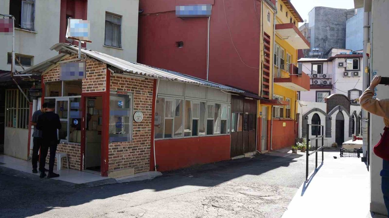 Antalya'da Pansiyon Odasında 39 Yaşındaki Ümit Kalın Ölü Bulundu