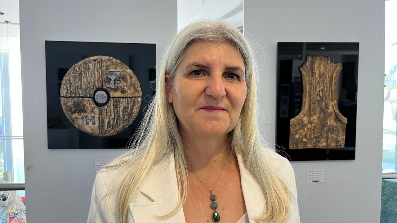 Antalya Kültür Yolu Festivali: 'Antik İzler Göbeklitepe' ve 'Yalnız Kalabalık' Sergileri Açıldı