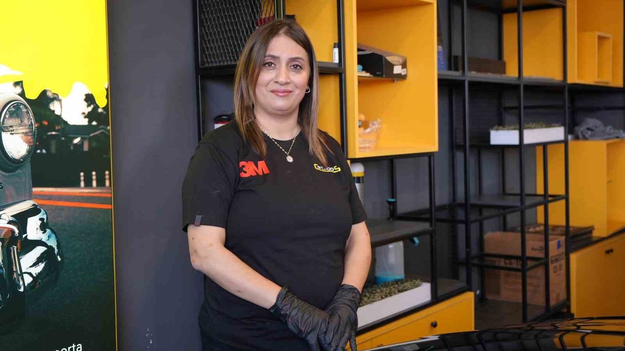 Antalya'nın 'Nurgül Ustası': Çıraktan Oto Boya Uzmanına