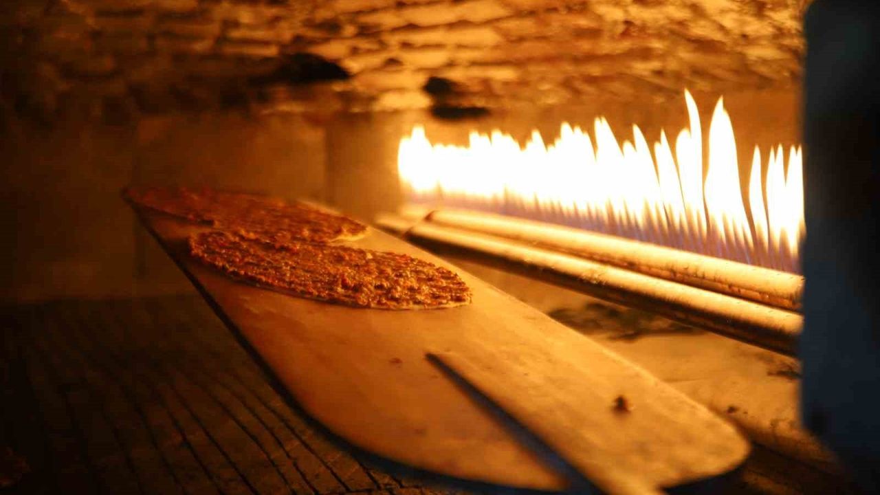 Antep Lahmacunu AB'den Coğrafi İşaret (PGI) Tescili Aldı