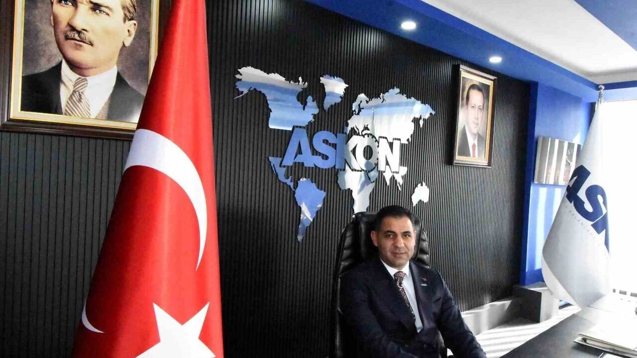 ASKON Erzurum Başkanı Turan: 24 Kasım Mesajı — 'Öğretmenlerimiz Fedakar Neferler'