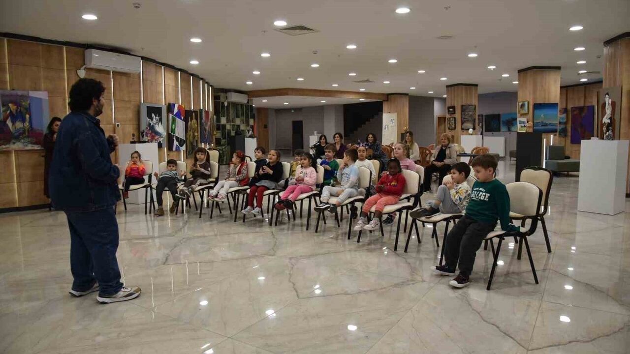 Atakum'da 'Ekim Geçidi Uluslararası Bienali' Cumhuriyet'in 102. Yılına Özel