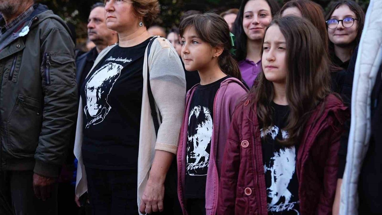 Atatürk, Sancaktepe’de Saygı ve Özlemle Anıldı