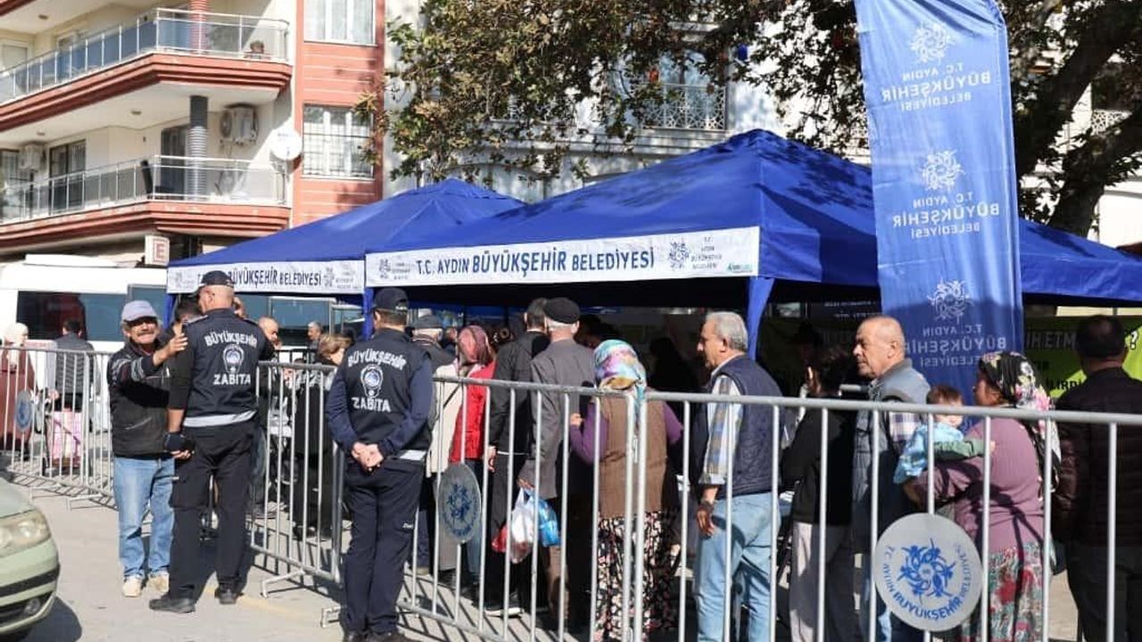 Aydın Büyükşehir Germencik'te Binlerce Ata Tohumu Kışlık Fide Dağıttı