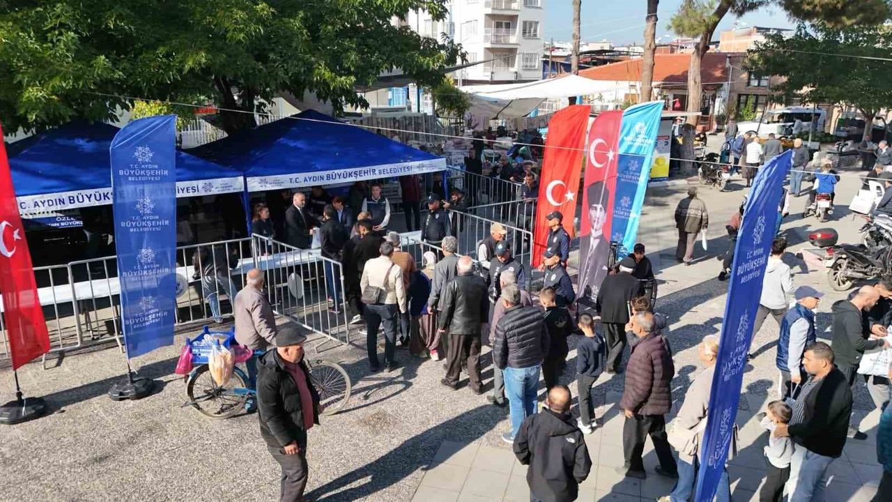 Aydın Büyükşehir, İncirliova’da Kışlık Fideleri Vatandaşla Buluşturdu