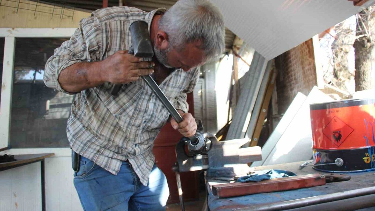 Aydın'da 'Mobil Tamir' Aracıyla Traktörlere Anında Müdahale