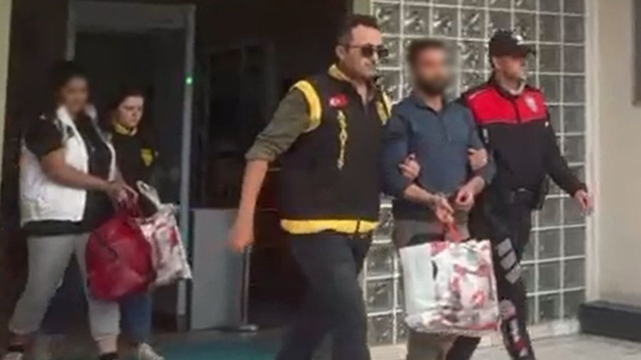 Aydın'da Toplam 48 Yıl Hapis Cezası Olan İki Firari Yakalandı