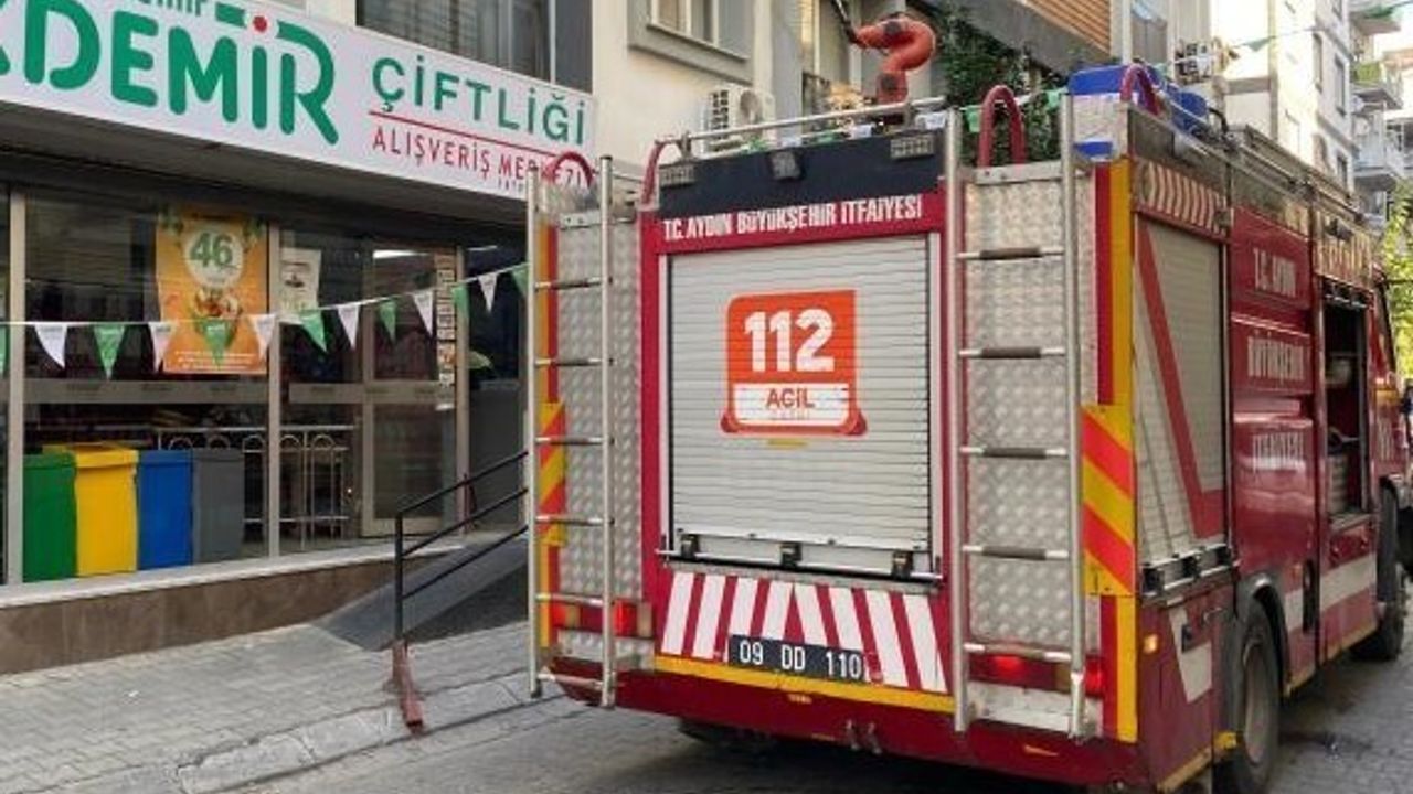 Aydın Efeler'de Zincir Markette Elektrik Tesisatı Yangını Söndürüldü