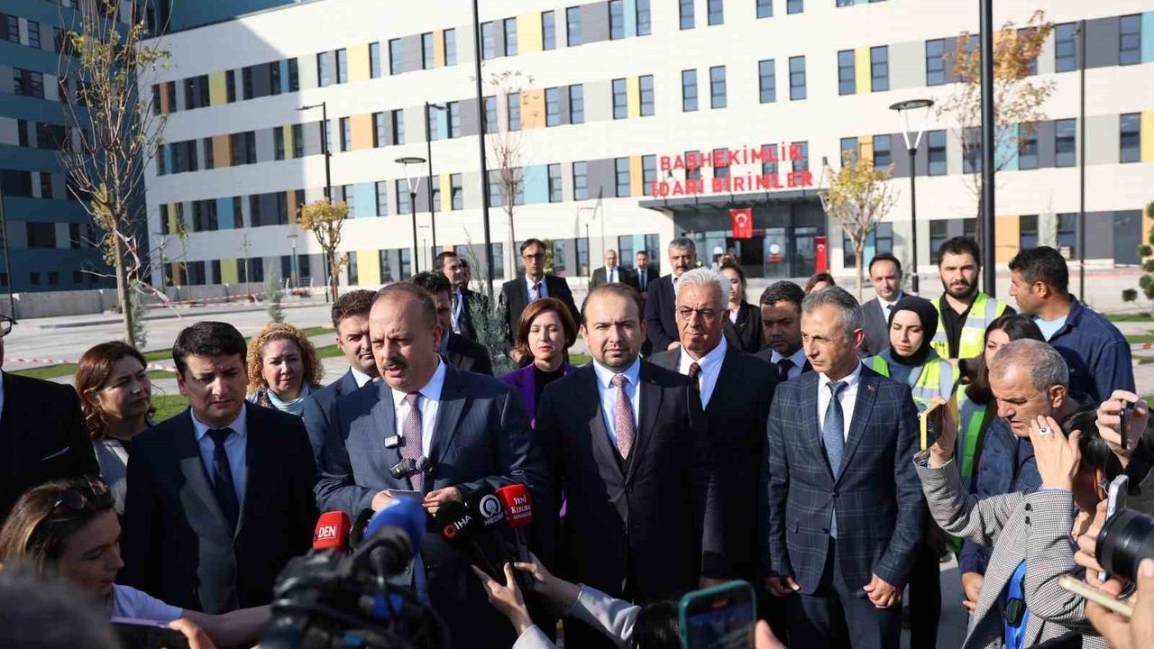 Aydın Şehir Hastanesi: Ayda 450 Bin Hastaya Hizmet Verecek