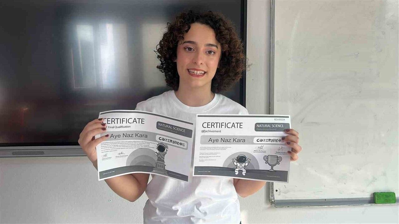 Ayşe Naz Kara, Copernicus'ta Tam Puanla Altın Madalya — Rice Üniversitesi ve NASA'dan Eğitim Daveti