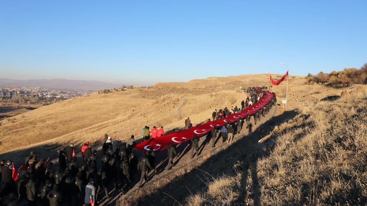 Aziziye Zaferi 148’nci Yıldönümü: Erzurum'da Tabyalar Yürüyüşü