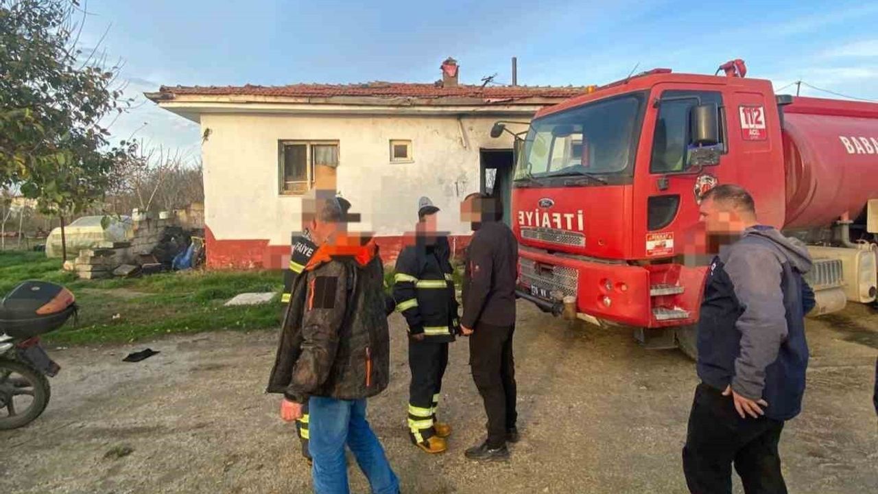 Babaeski'de Eski Eşi Evini Ateşe Verdi: 1 Ölü, 1 Ağır Yaralı