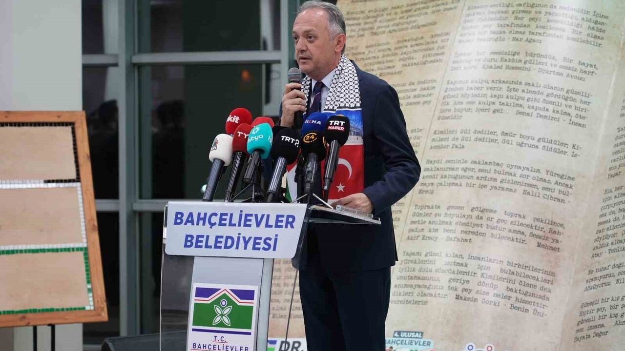 Bahçelievler 4. Ulusal Kitap Fuarı Açıldı — 'Bahçelievler’den Gazze’ye'