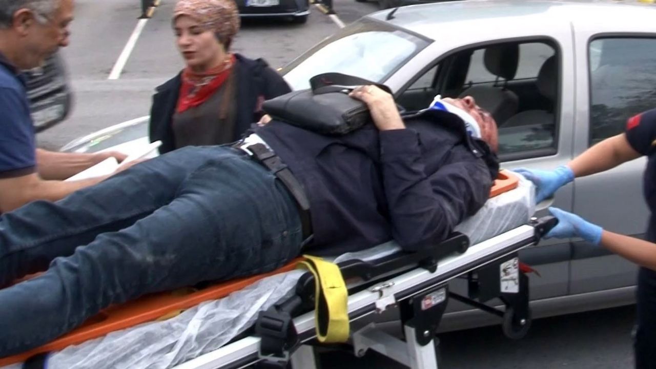 Bahçelievler'de hafriyat kamyonu yayaya çarptı