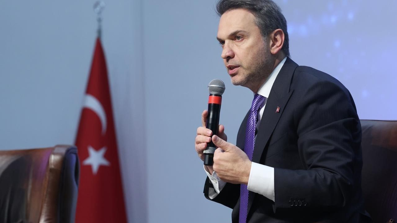 Bakan Bayraktar: Enerjide Bağımsız Türkiye İçin Enerji Uzmanlarına Görev Düşüyor