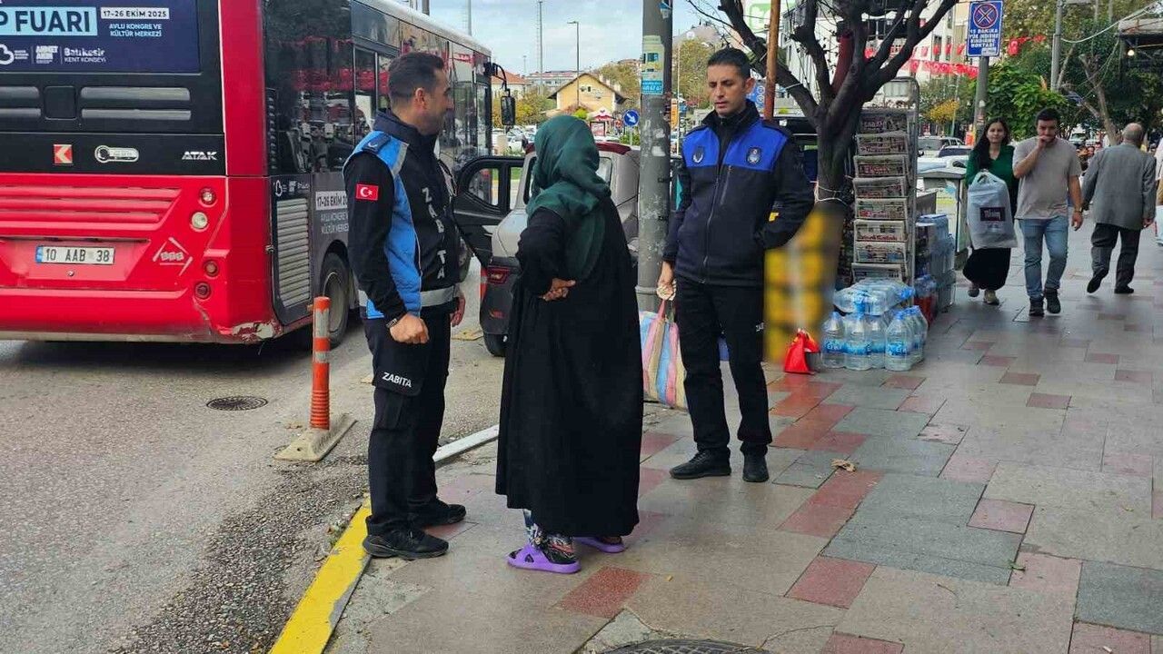 Bandırma'da Zabıta Suçüstü Yakalandı: Dilenci Kabahatler Kanunu Kapsamında İşlemde