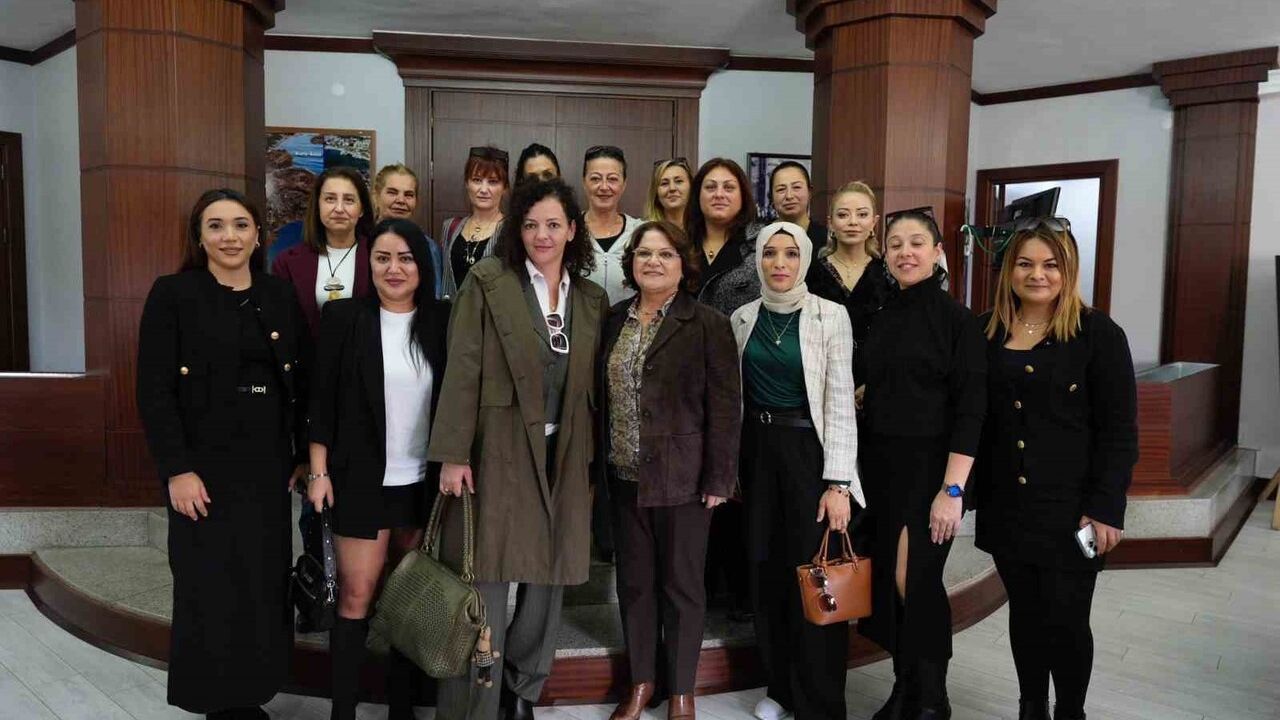 Başkan Gençay Didim’de Kadın Girişimcileri Ağırladı