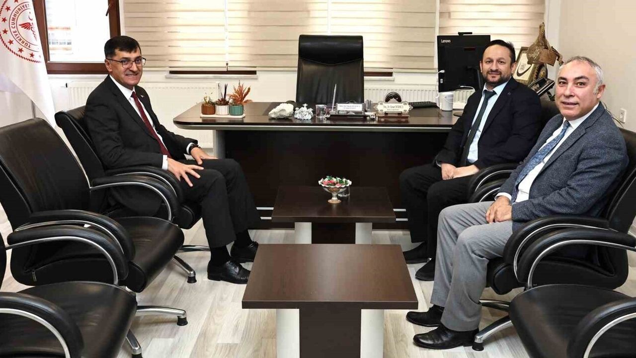 Başkan Kahveci: Belediye ile Sağlık Kurumları Arasında İş Birliğini Güçlendireceğiz