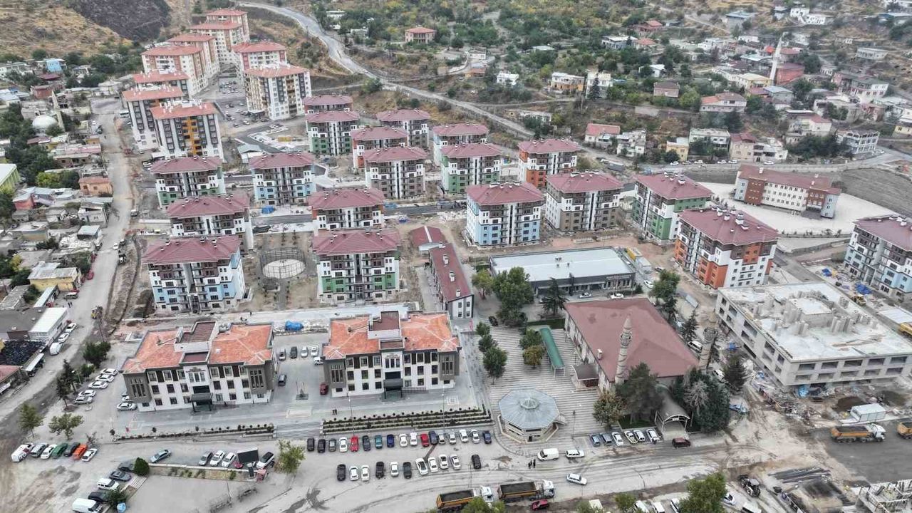 Başkan Özdoğan: Hacılar için TOKİ ve Hisarcıklıoğlu ile İş Birliği Sürüyor