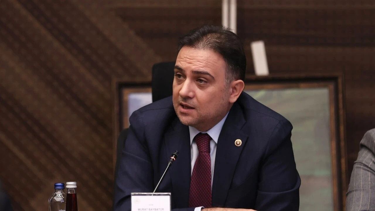 Baybatur Duyurdu: İzmir-Manisa–Akhisar Hattında 118 km Yenileme Başlıyor