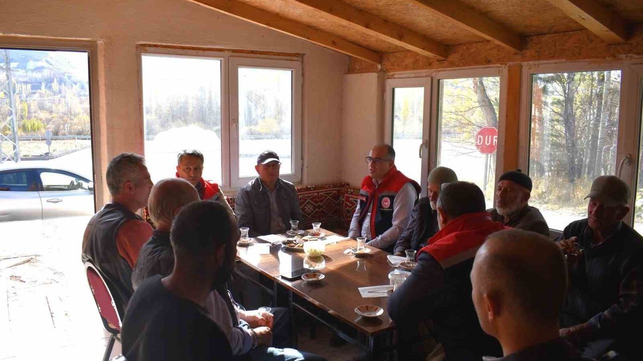 Bayburt'ta 'Köylerde Buluşuyoruz, Tarımı Konuşuyoruz' Üretici Buluşmaları