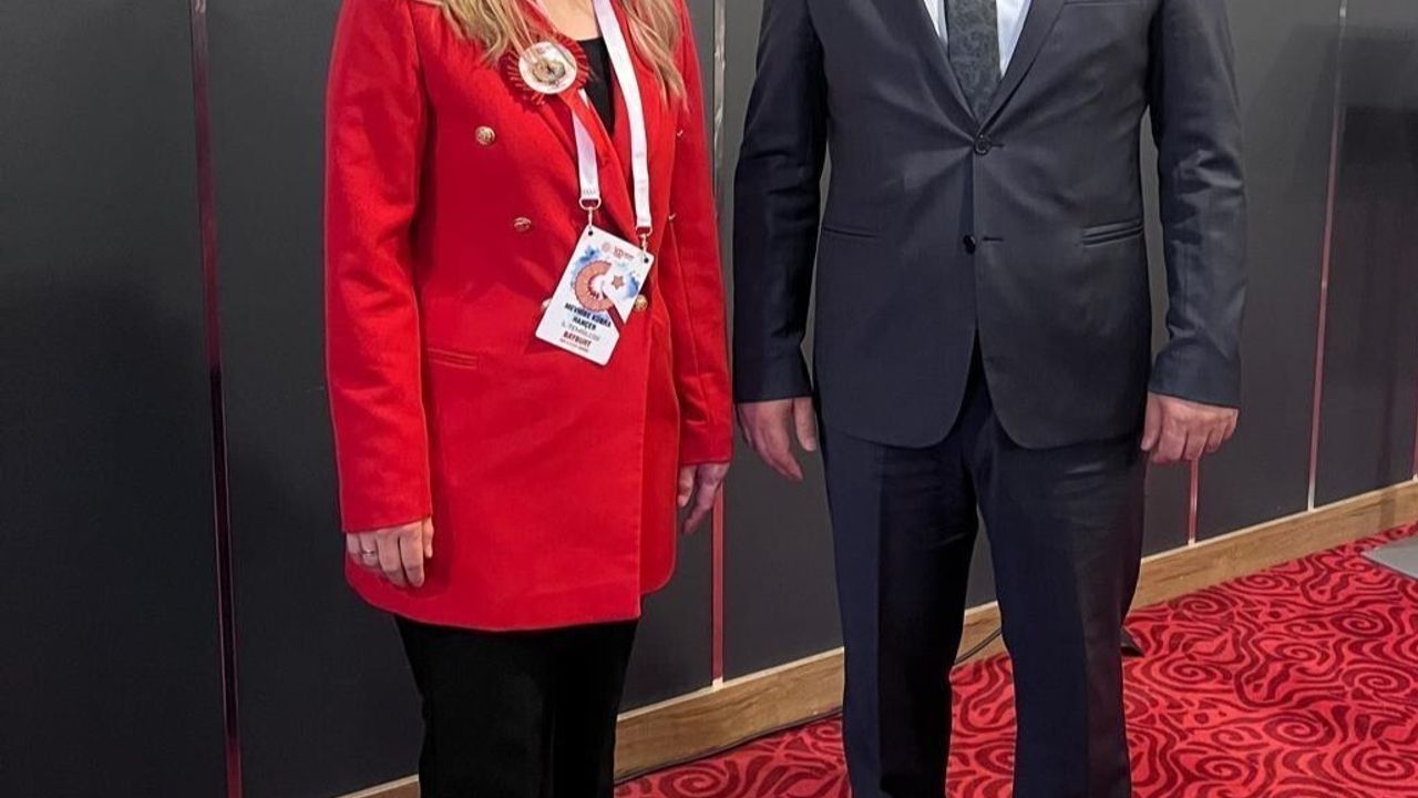 Bayburt'un Yılın Öğretmeni Mevhibe Kübra Hançer Ankara'da Temsil Etti