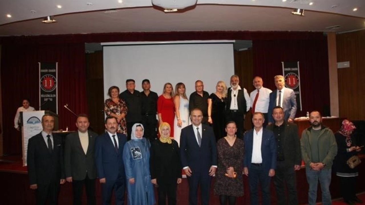 Bayırköy'de Şiir ve Beste Gecesi Bileciklileri Buluşturdu