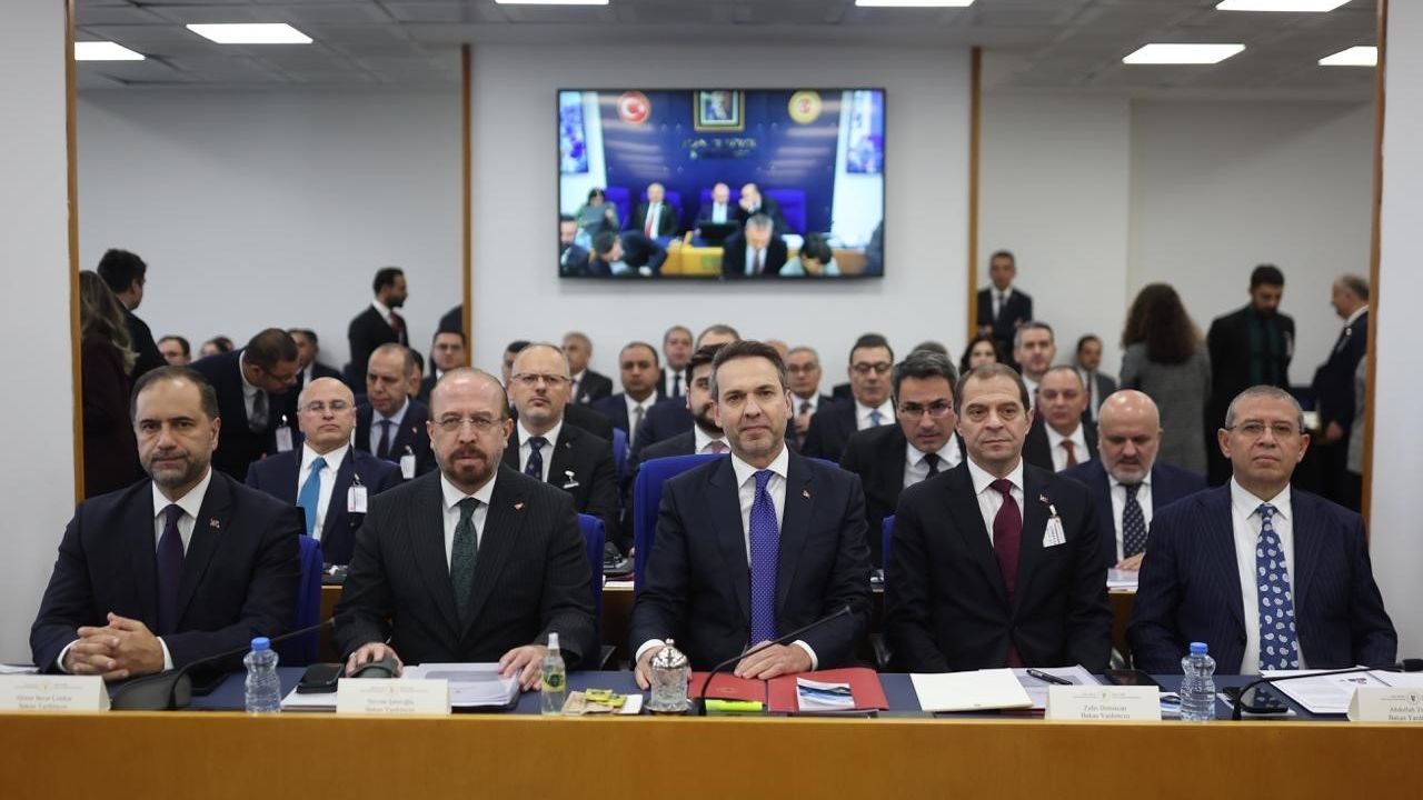 Bayraktar: Yaklaşık 97 Bin Maden Ruhsatı İptal Edildi, Sadece 8 Bin Kaldı