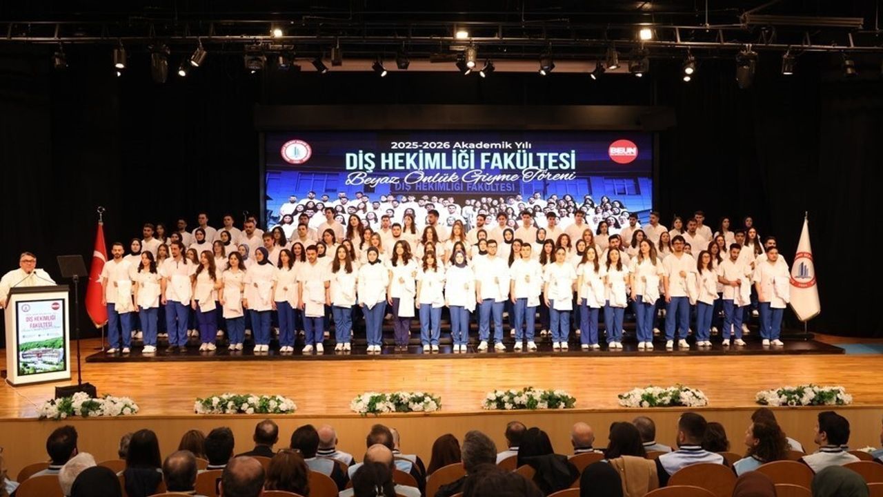 BEUN'da 2025-2026 Diş Hekimliği Beyaz Önlük Giyme Töreni