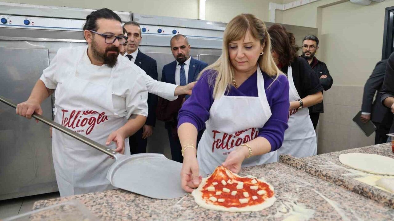 BEUN'da Pizza Workshop: Undan Hamura, Hamurdan Sanata Lezzet Yolculuğu
