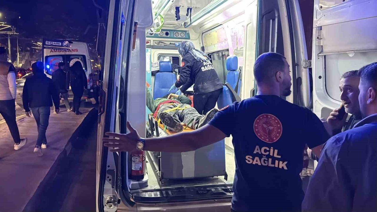 Beyoğlu M7 Metro İnşaatında İskele Çöktü: 2 Yaralı Kurtarıldı