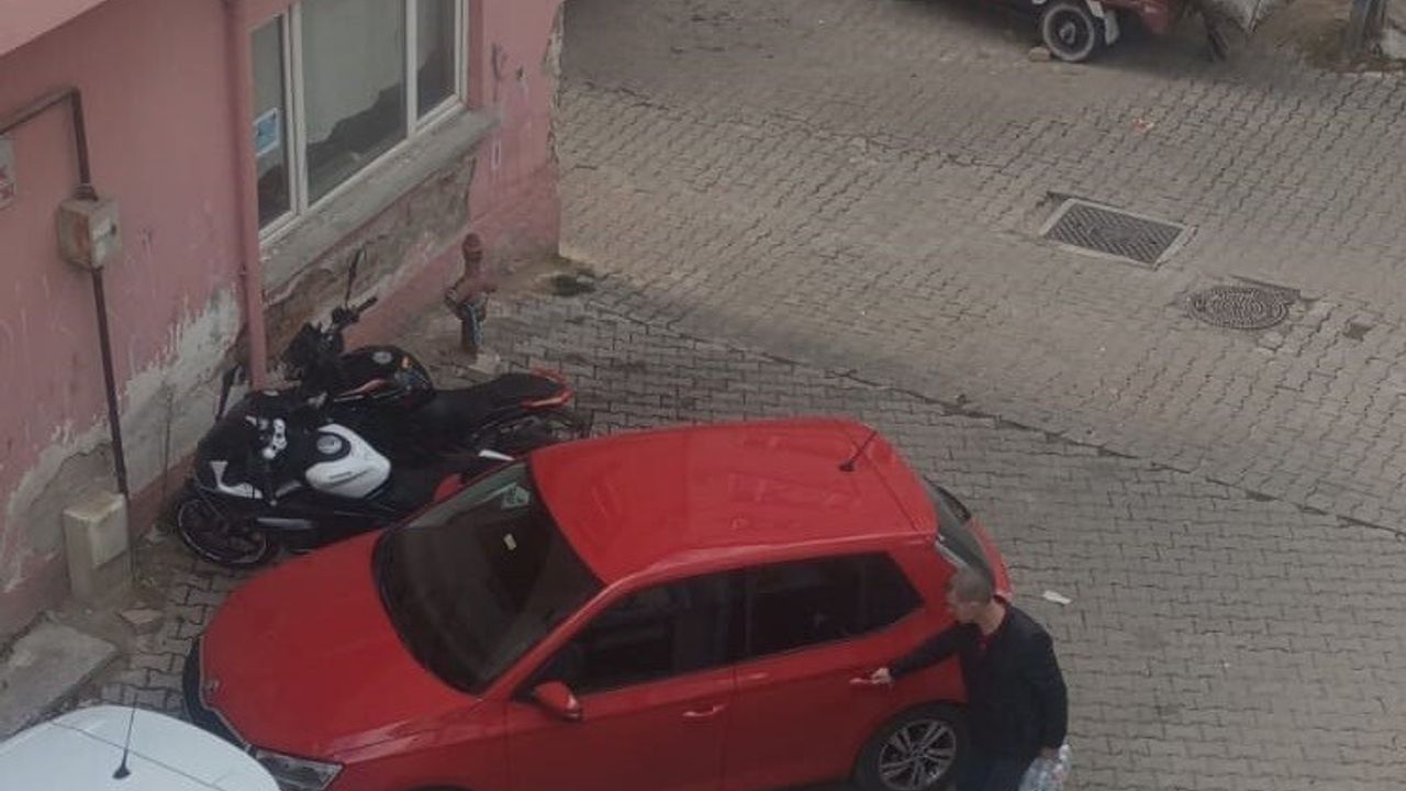 Bilecik'te Duyarsız Park: 11 AAY 161 Plakalı Araç Tepki Çekti