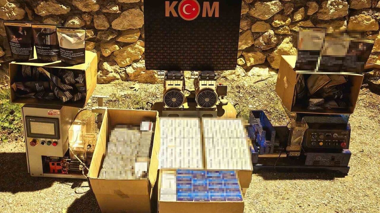 Bilecik’te Kaçak Tütün Operasyonu: Çok Sayıda Makaron Ele Geçirildi