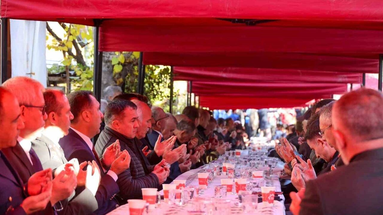 Bilecik'te Şehit İlhan Ongan’ın Baba Evinde Mevlid-i Şerif