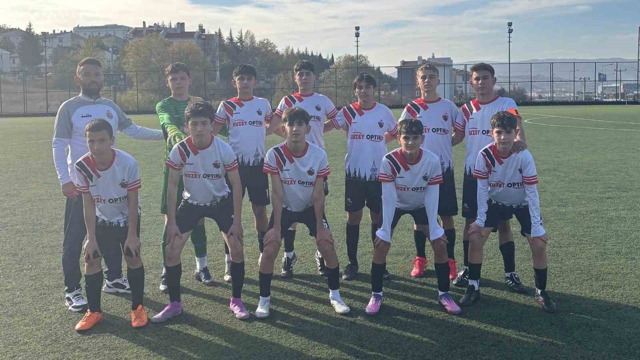 Bilecik U14 Gençler Ligi — Vitraspor 5’te 5 ile Lider