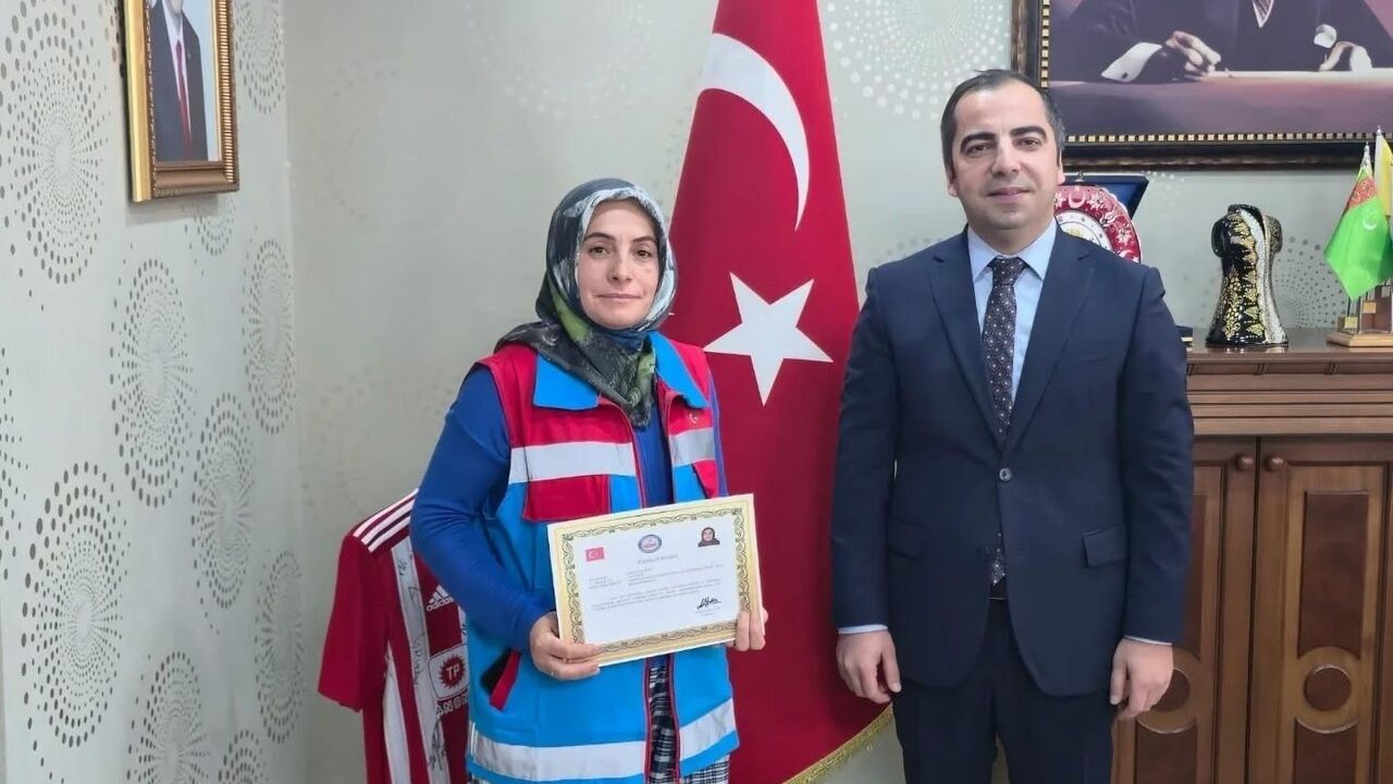 Bilecik Yenipazar'da Vefa Projesi Ekipleri Teşekkür Belgesiyle Ödüllendirildi