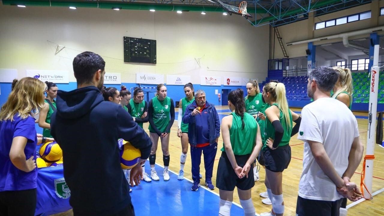 Bodrumspor Kadın Voleybol Takımı Vestel Manisa Maçına Hazır