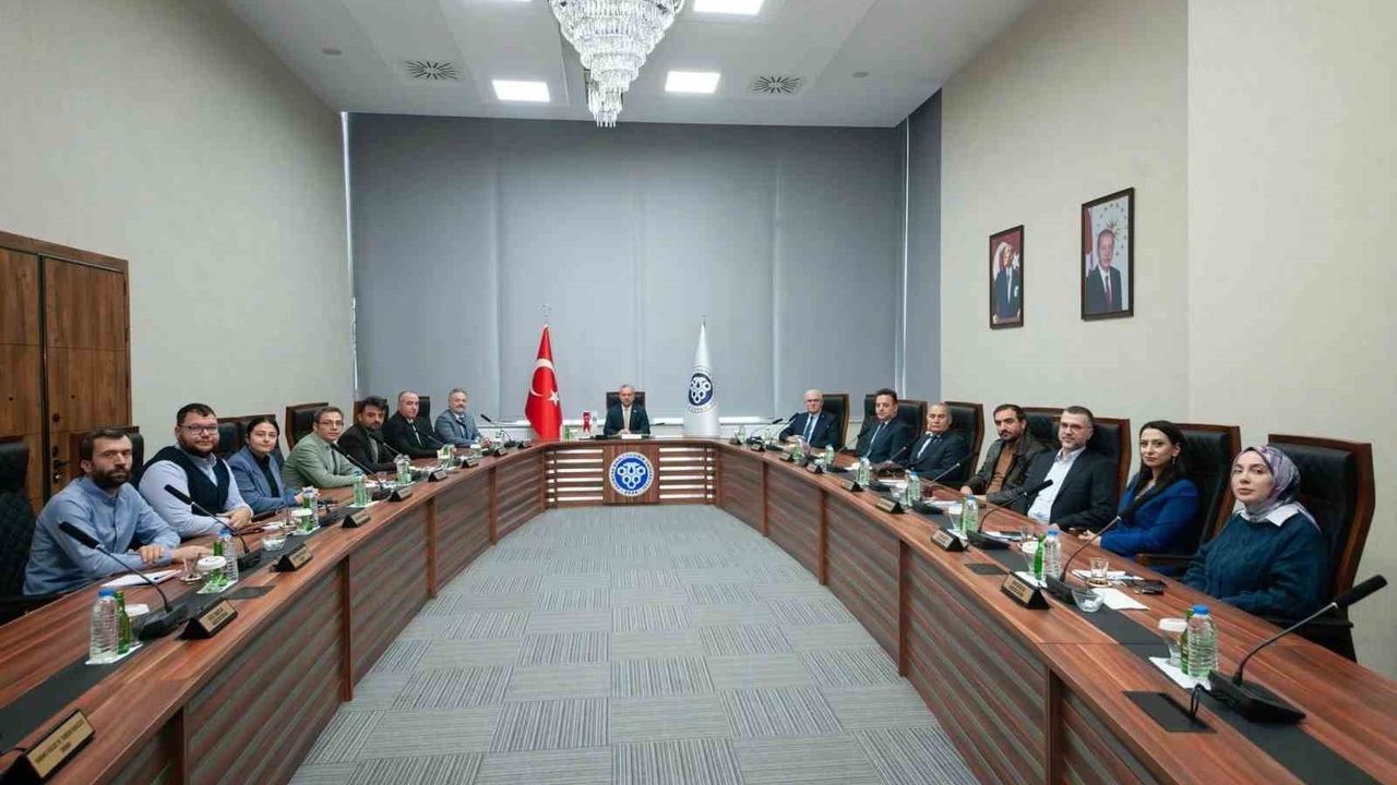 BÖGEP Protokolü: Erzincan Binali Yıldırım Üniversitesi ve Atatürk Üniversitesi Ar-Ge İş Birliği