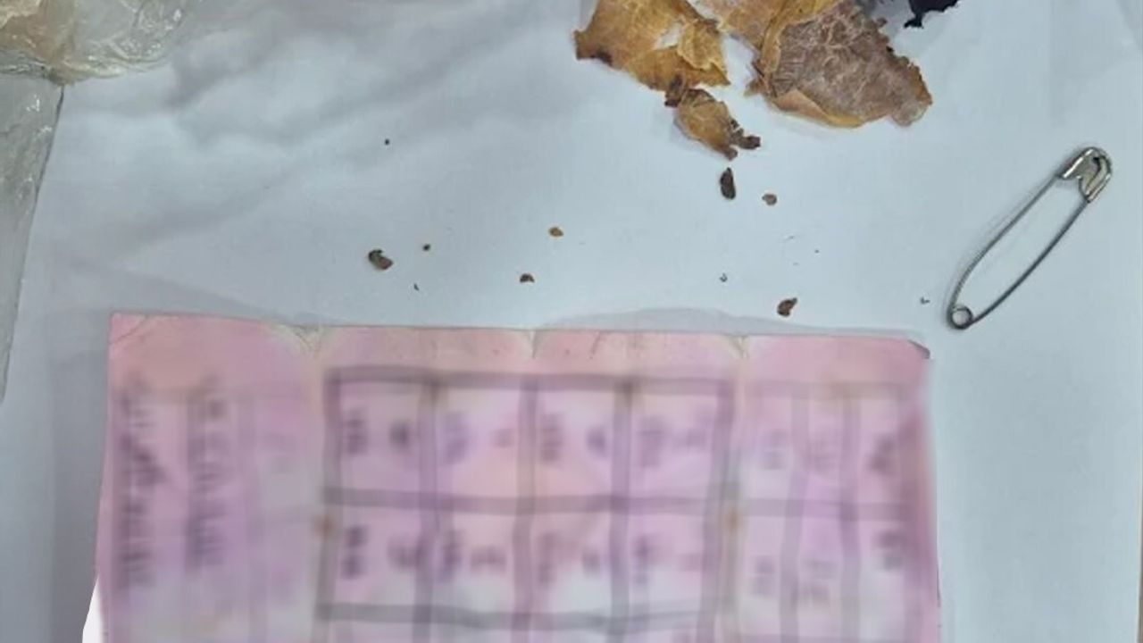 Bolu'da Yapı Market Raflarında Muska Bulundu