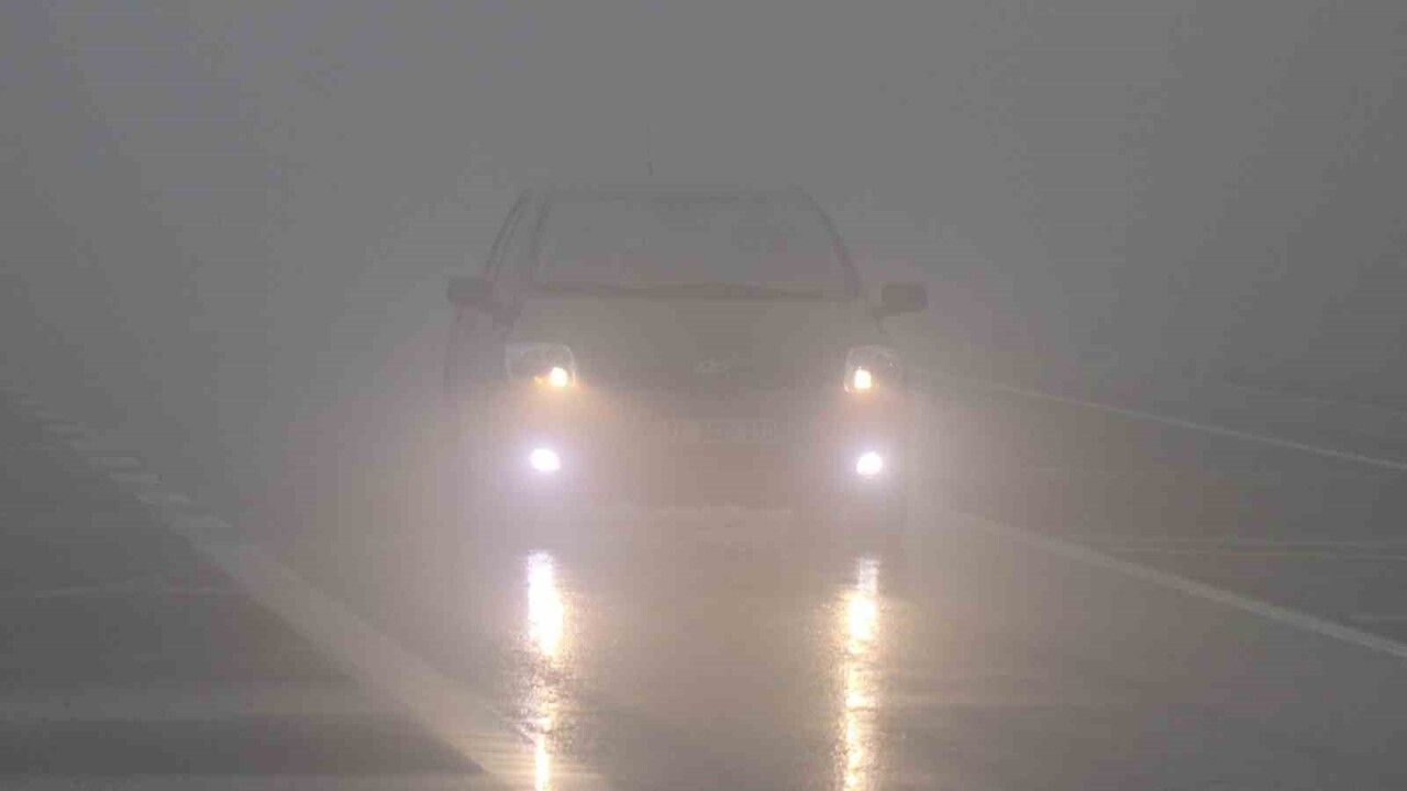 Bolu Dağı'nda Yoğun Sis: Görüş 25 Metreye Düştü