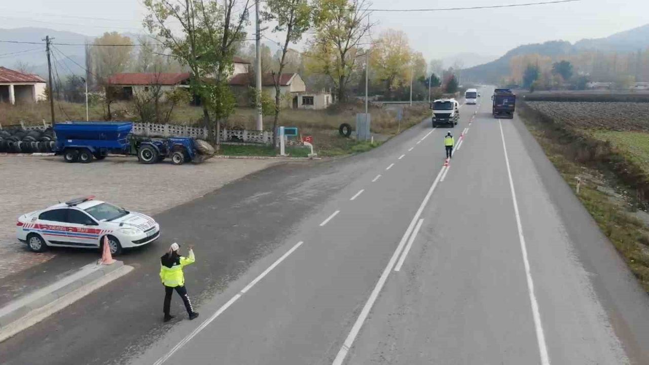 Bolu Jandarma'dan Sivil Denetim: Yolcu Otobüslerinde Kurallara Sıkı Takip